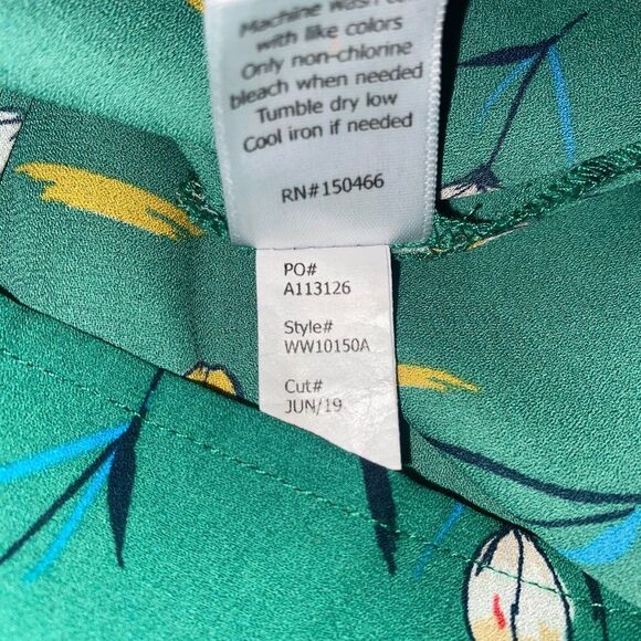 41 Hawthorn Floral Trina Bell Green Blouse Small - Picture 8 of 8